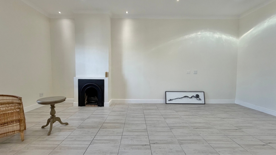 5 Bedroom Property for Sale in Strand Central Western Cape